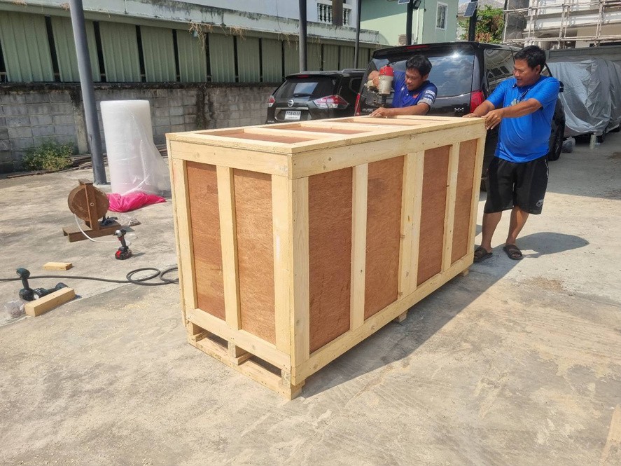 Packing & Lashing
